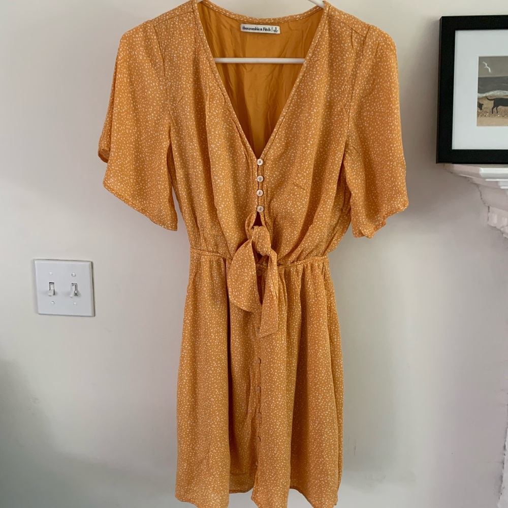 Abercrombie & Fitch Sz S Yellow Print Lined Summer Front Tie Dress Like New
